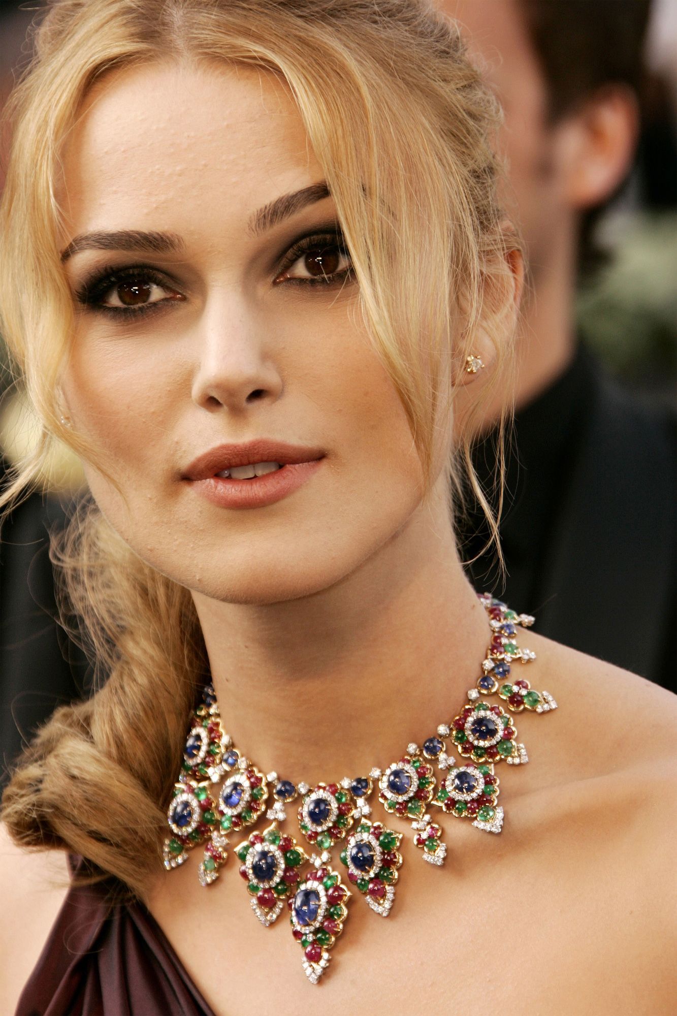 http://keirafan.narod.ru/pictures/albums/appearances/2006/appearances/Oscar2006-March5/hq031.jpg
